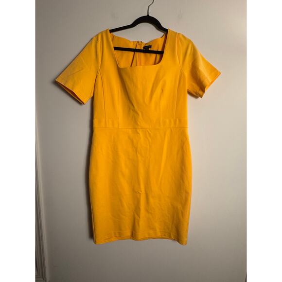 Ann Taylor Yellow Scoop Neck Short Sleeve Sheath Dress in 12 Tall NWOT - Picture 4 of 10